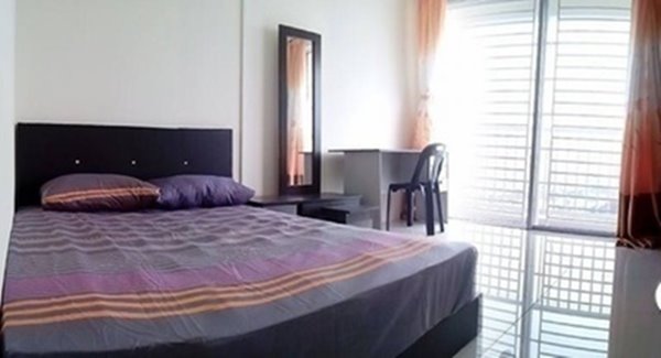 room for rent, medium room, taman seri jarom, High Speed WIFI Room at Taman Sri Jarom With High Speed Wifi
