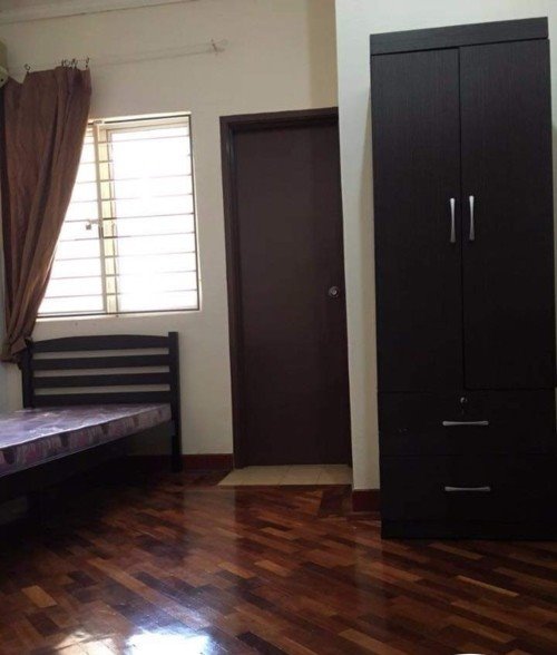 room for rent, medium room, bandar bukit raja, High Speed WIFI Unit For Rent at Bandar Bukit Raja With Maintenance & 24Hrs security