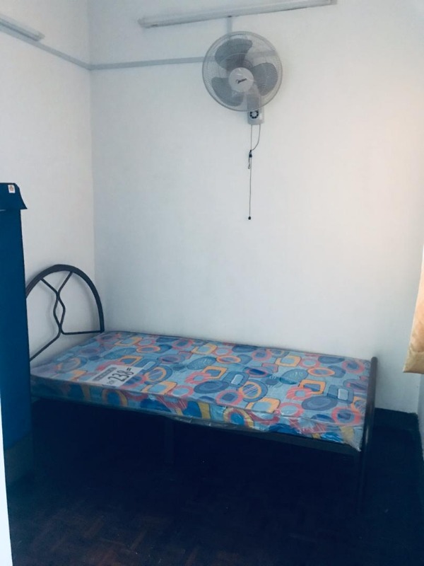 room for rent, medium room, taman seri jarom, Weekly Cleaning Room For Rent Taman Sri Jarom, Jenjarom For Rent At with Full Facilities
