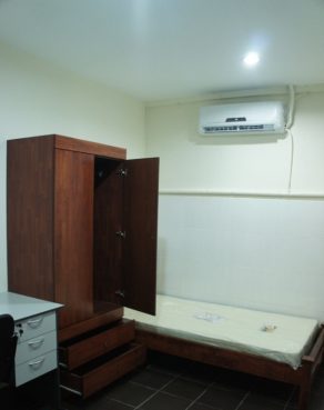 room for rent, medium room, taman mayang, Strictly for Non Smoking! TAMAN MAYANG KELANA JAYA ( SS25 / SS26 )