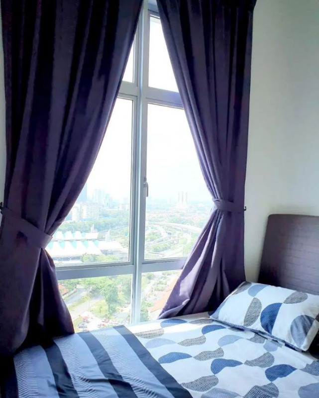 room for rent, medium room, jalan tenteram, Medium room at Sky Habitat with CIQ view for rent – Walking Distance to CIQ, Johor Bahru
