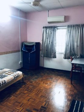 room for rent, medium room, bandar puchong jaya, HOT AREA !! BANDAR PUCHONG JAYA ( JLN KENARI )