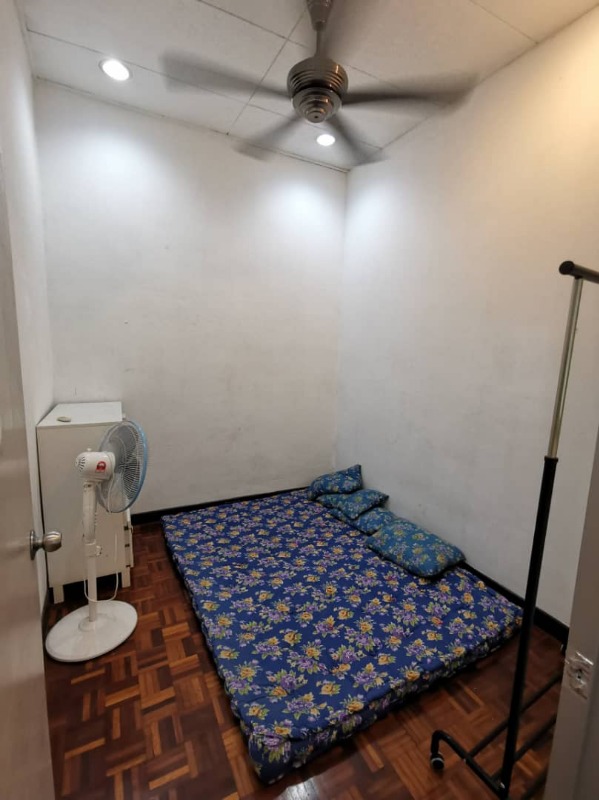 room for rent, medium room, bukit rahman putra, ROOM FOR RENT AT SUNGAI BULOH