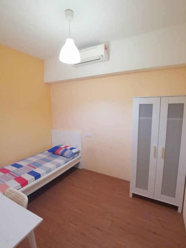 room for rent, medium room, ss 15, Room at SS15 Subang Jaya with Unlimited WiFi Access