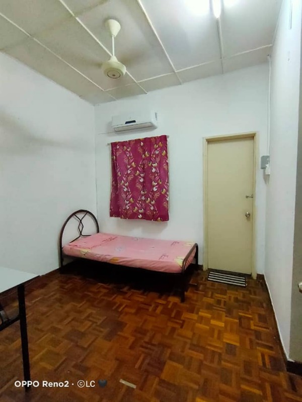 room for rent, medium room, tropicana, Tropicana Indah, Petaling Jaya Room For Rent Inc Utilities
