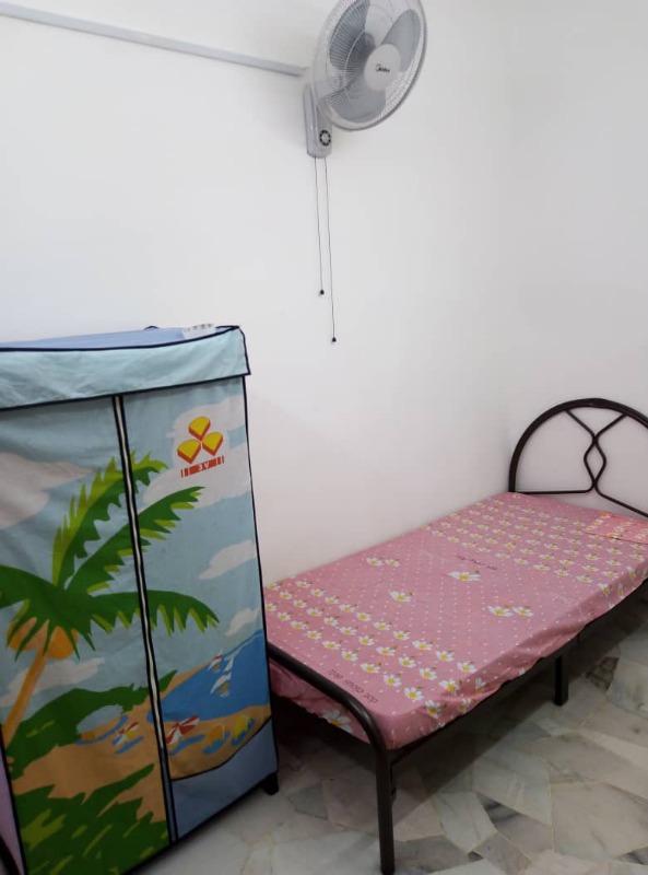 room for rent, medium room, damansara kim, Affordable Room Rent at SS20, Damansara Kim, Petaling Jaya