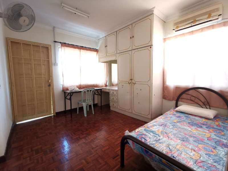 room for rent, medium room, pj new town, Room Rent located at PJ New Town, Petaling Jaya