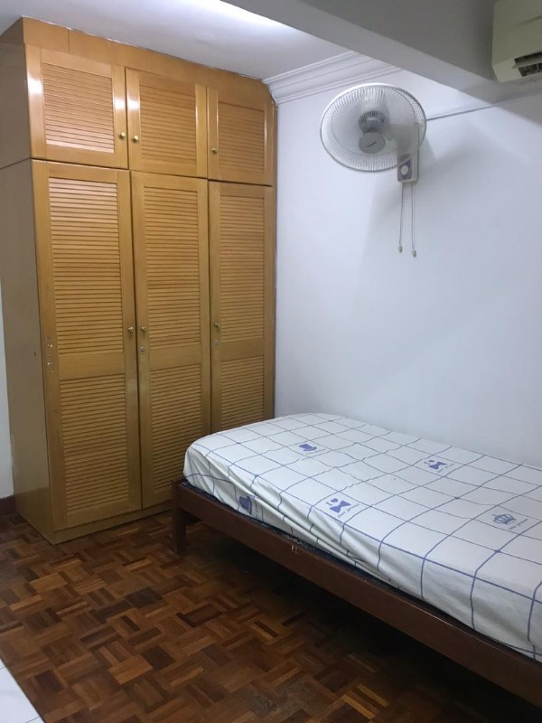 room for rent, medium room, usj 13, FREE Cleaning Service! USJ 13, UEP Subang Jaya