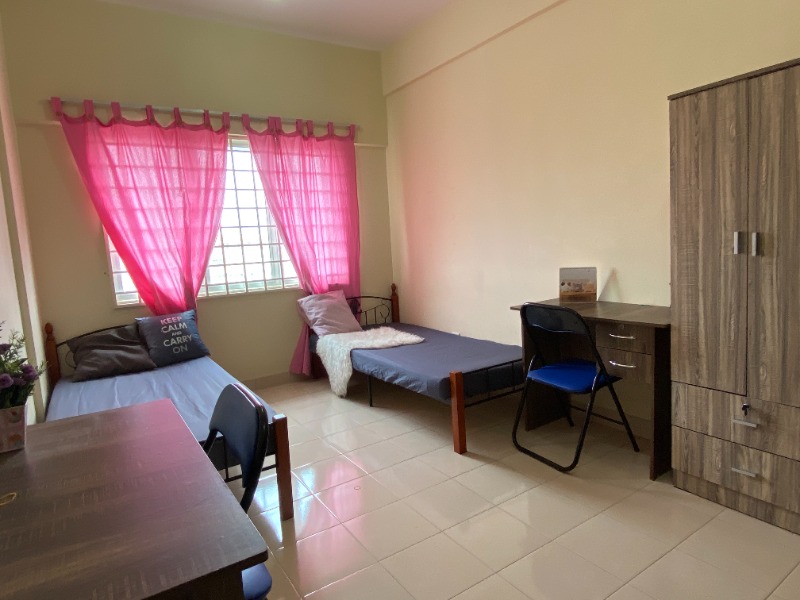 room for rent, apartment, subang bestari, 1+1 Deposit Rumah Sewa Subang Bestari Fully Furnished ada Air-Cons