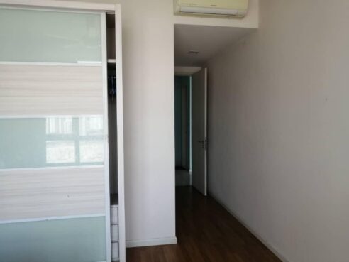 room for rent, master room, subang jaya, Lakeview Master Room with private bathroom