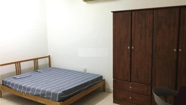 room for rent, master room, taman pertama, Master Room to Rent - Free One Month Stay