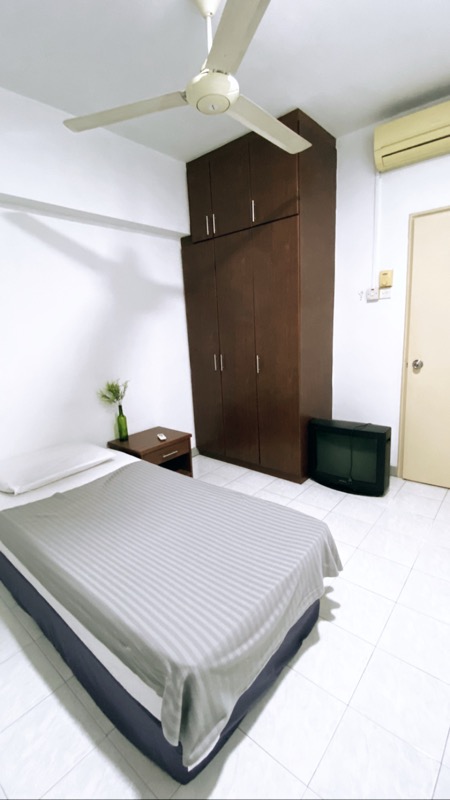 room for rent, medium room, one ampang avenue, Beautiful middle room @ South View One Ampang Avenue for rent