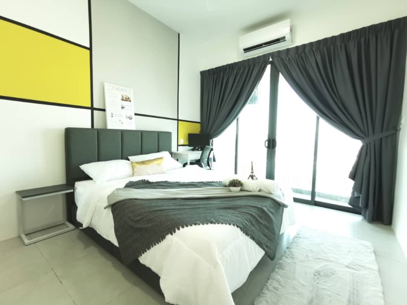 room for rent, medium room, seberang jaya, Balcony Queen Room Seaview 📛 Meritus Butterworth Prai Perai Penang Juru Seberang Jaya