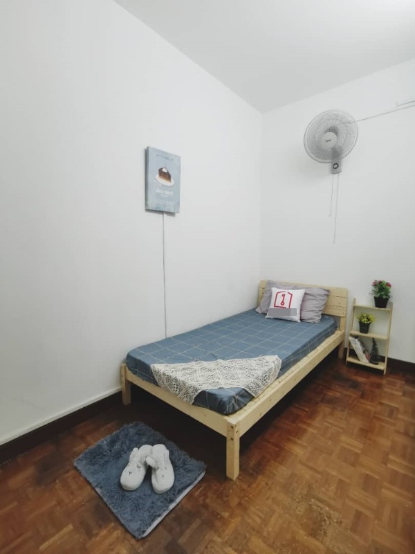room for rent, single room, jalan ss 20/27, Rm1 for 2nd Month Rental. Room for rent Tropicana Petaling Jaya