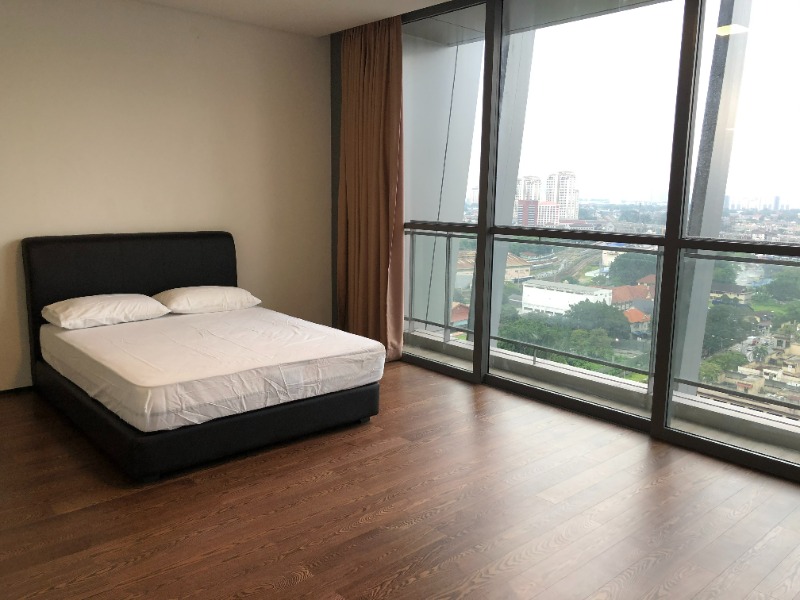room for rent, master room, sentul, LUXURIOUS CONDOMINIUM WITH MASTER ROOM WITH A VIEW