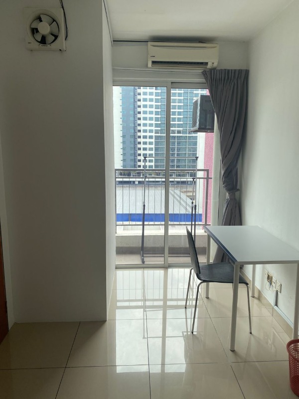 room for rent, medium room, ara damansara, (MIX GENDER)PACIFIC PLACE/MEDIUM ROOM/FULLY FURNISHED/LRT STATION