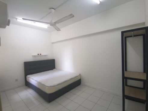 room for rent, medium room, jalan pju 1a/41, 🍀[ Ara Damansara Crimson ] Fully Furnished Middle Room with Fan & A/C to Rent (Beside LRT Lembah Subang) RM750