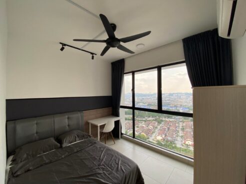 room for rent, medium room, seri kembangan, Medium Room (Astetica Residence @ Seri Kembangan)