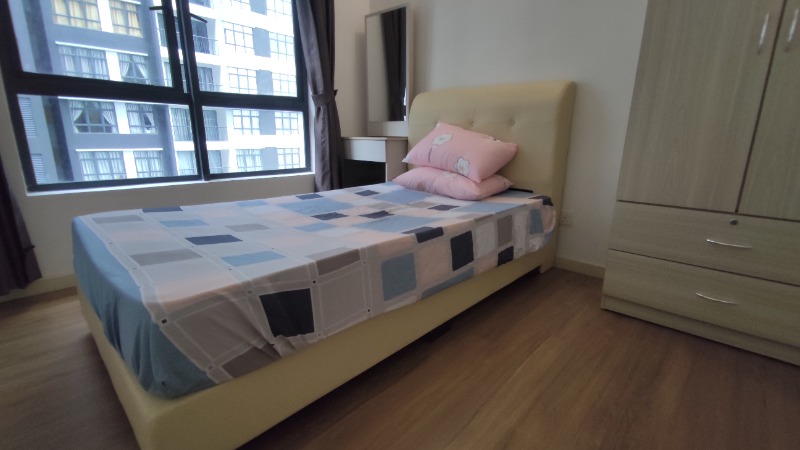 room for rent, single room, jalan jalil perwira 2, Single Room at Casa Green, Bukit Jalil (near LRT, fully furnished, facing swimming pool good scenic view)