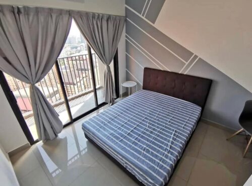room for rent, medium room, desa tun razak, Medium Room With Balcony For Rent At The Hamstead Residence