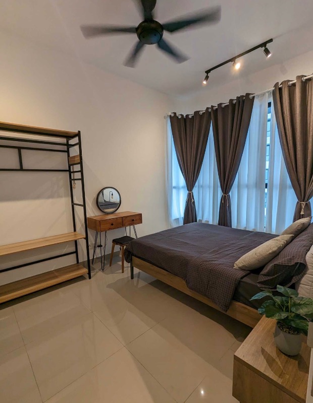 room for rent, master room, sungai besi, Sungai besi lrt station, lake fields, tbs, trillium shop apartment level 2