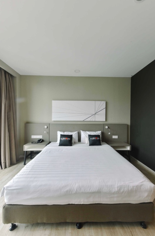 room for rent, medium room, jalan danau saujana, Well furnished private bedroom and private bathroom