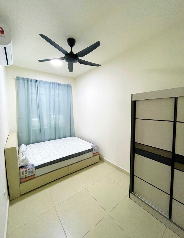 room for rent, master room, lorong united point, Well furnishred private bedroom and bathroom