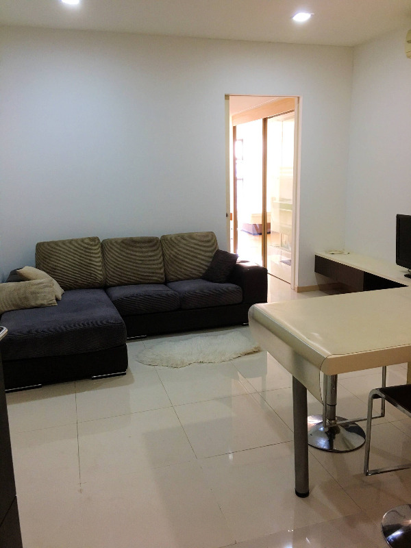 room for rent, full unit, kfc kota damansara, well furnished master bedroom and bathroom