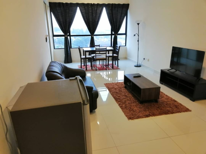 room for rent, full unit, lorong d, Well furnished private bedroom and private bathroom
