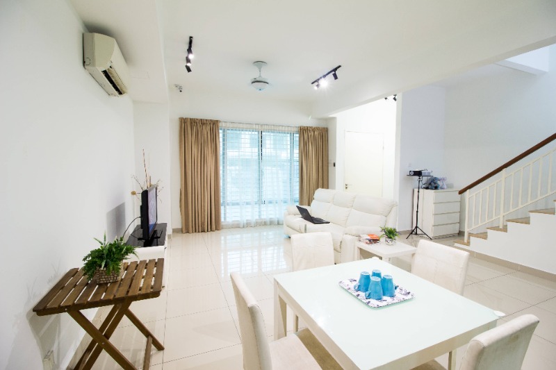 room for rent, full unit, kfc kota damansara, well furnished master bedroom and bathroom