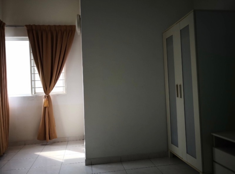 room for rent, studio, desa parkcity, Well furnished private bedroom and bathroom