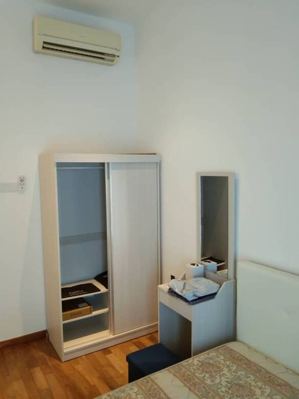 room for rent, full unit, jalan farmasi, One bedroom and one bathroom condominium