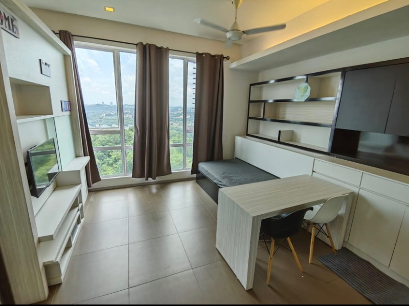 room for rent, full unit, persiaran harmoni, Master bedroom and private bathroom well furnished