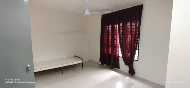 room for rent, master room, puncak alam, Sharing Room Wanita with Aircond and PENAPIS AIR CUCKOO