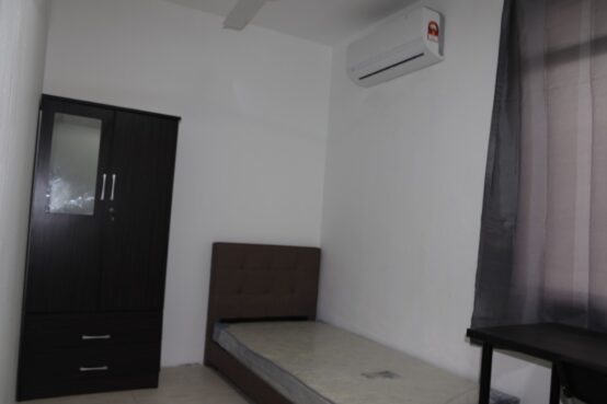 room for rent, single room, cyberjaya, Private single room with airconditioner