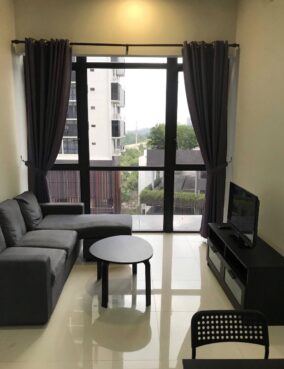 room for rent, full unit, bukit jalil, Premium queen suite! work from home friendly