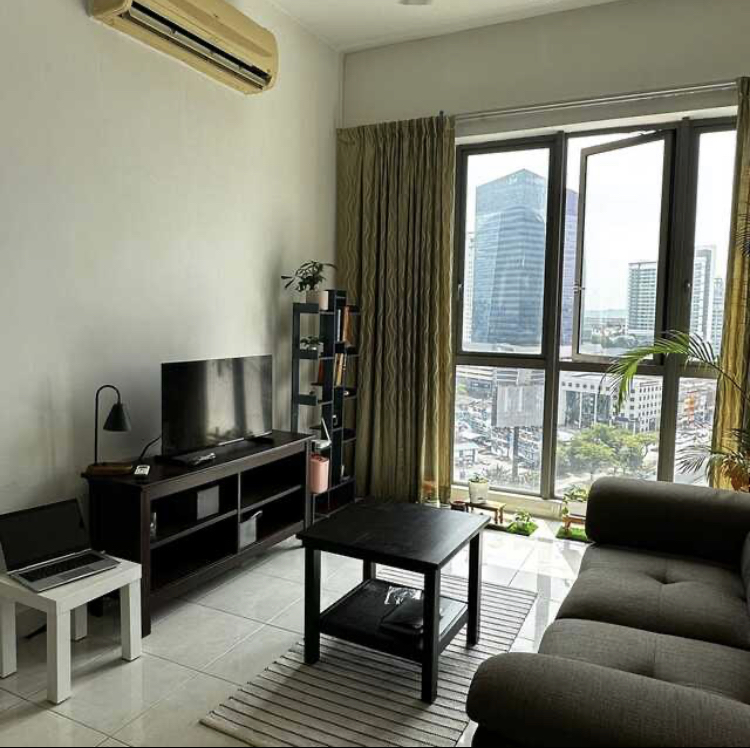 room for rent, full unit, jalan tun razak, One bedroom with a private bathroom fully furnished