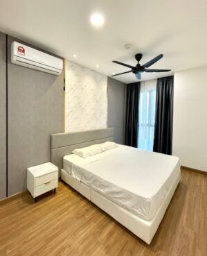 room for rent, master room, ara damansara, Newly Renovated Master Bedroom for Rent RM1250, included Utilities Fee.