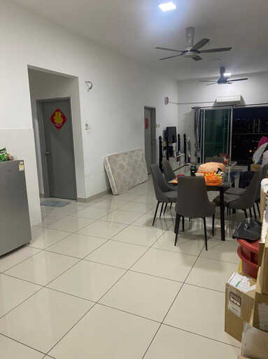 room for rent, master room, jalan kuraman, fully funished studio room with a private bathroom