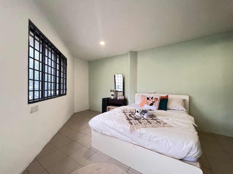 room for rent, master room, maluri, Zero Deposit Room with private bathroom @ Maluri near to LRT Maluri, MRT Maluri, Aeon Maluri, Mytown, Sunway Velocity ❗❗