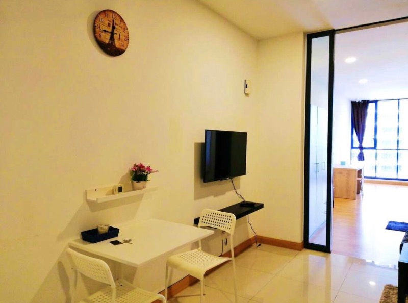 room for rent, full unit, jalan c, Fully furnished master bedroom and got private bathroom