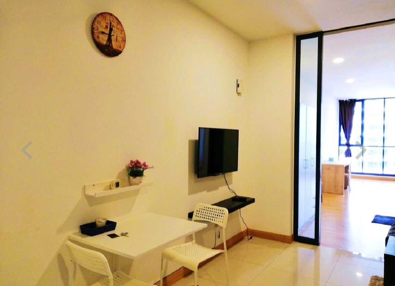 room for rent, full unit, aseana puteri condominiums, Well furnished bedroom with private bedroom