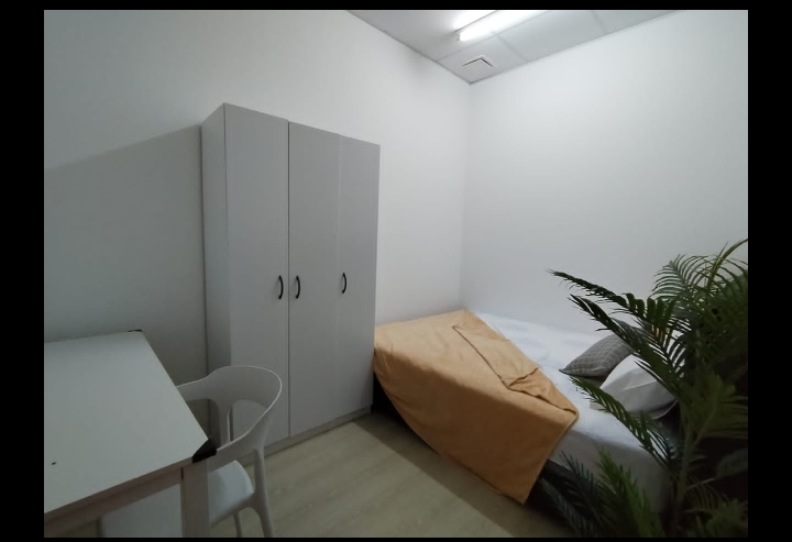 room for rent, studio, jalan sepakat indah 3, Ready move in sri camellia kajang room with aircond