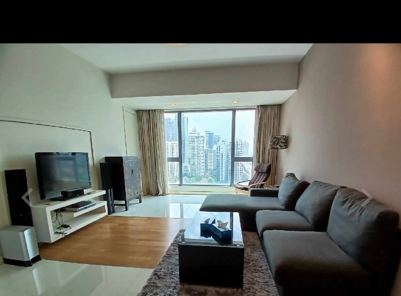 room for rent, full unit, subang - kelana jaya link, Fully furnished studio unit non sharing pet allowed. please feel free to contact Mohamad at ‪Zero,one,one,Two,one,three,one,four,six,nine,nine