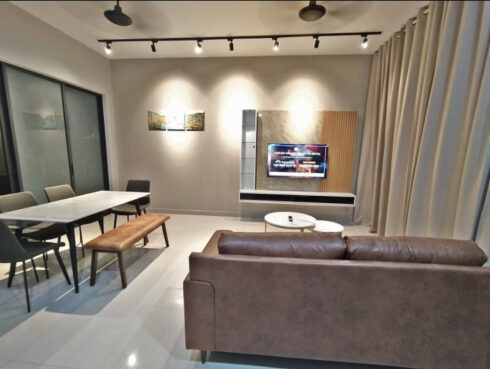 room for rent, studio, jalan cochrane, Fully furnished master unit non sharing/bathroom