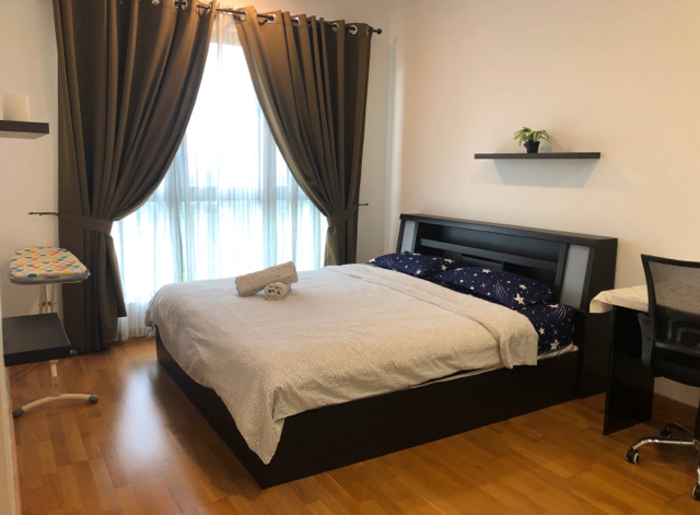 room for rent, master room, ara damansara, Master Bedroom with private bathroom fully furnished