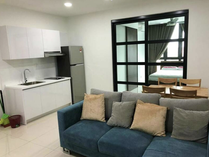 room for rent, studio, country heights apartments, Send the owner a message on WhatsApp if you want to RENT the unit Telegram(@amdanbinibrahim). Facebook (Amdan Bin Ibrahim)