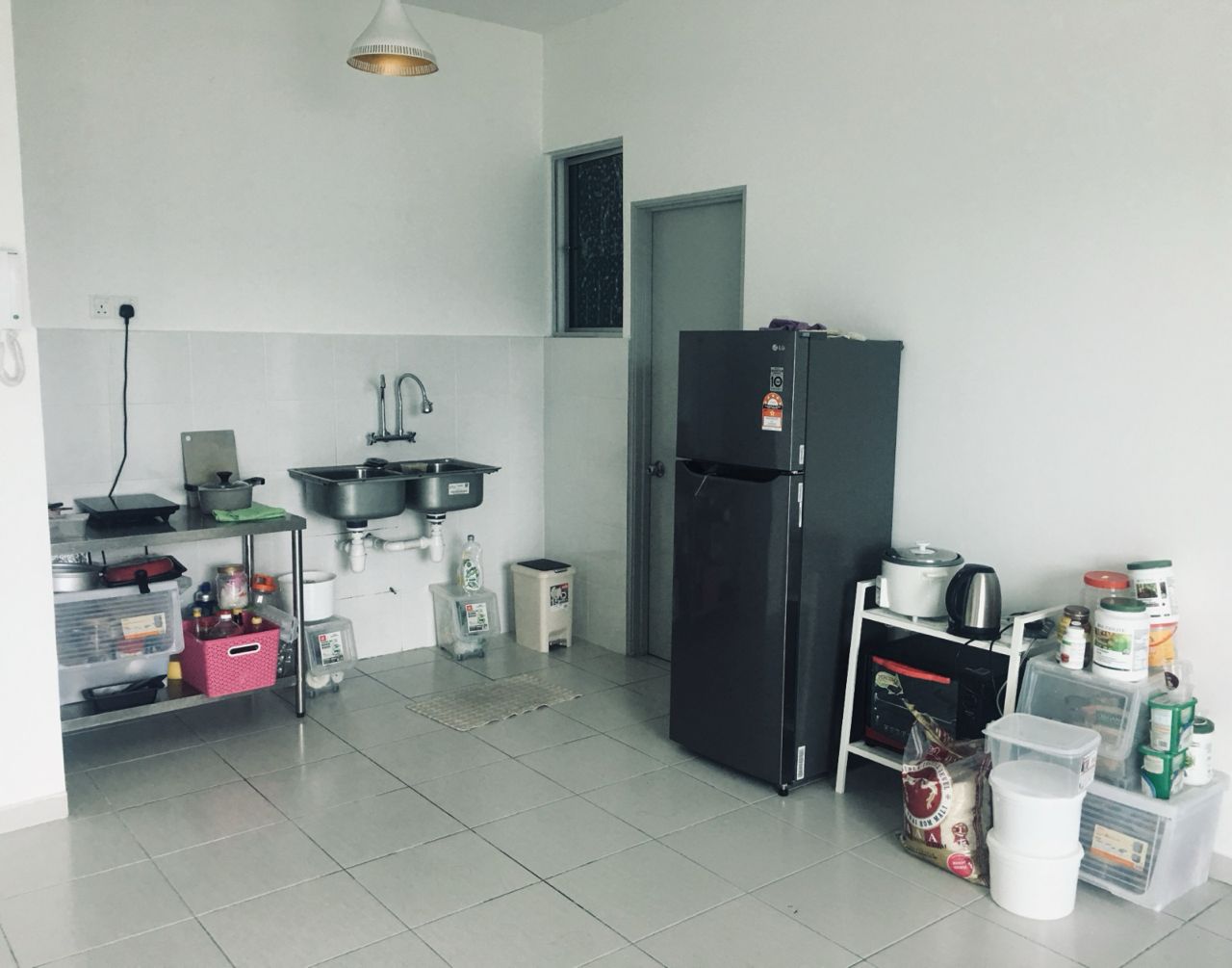room for rent, single room, damansara damai, Fully furnished middle room for female only (Immediate Availability)