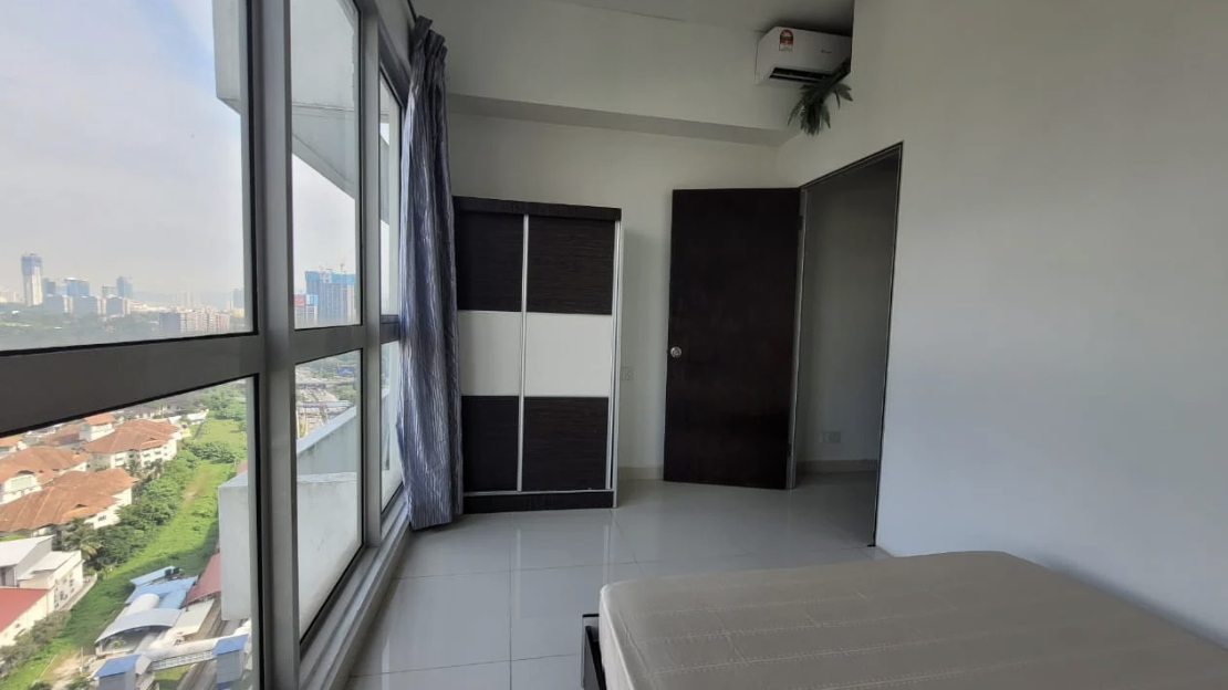 room for rent, studio, kota damansara, Fully furnished studio unit non sharing/bathroom