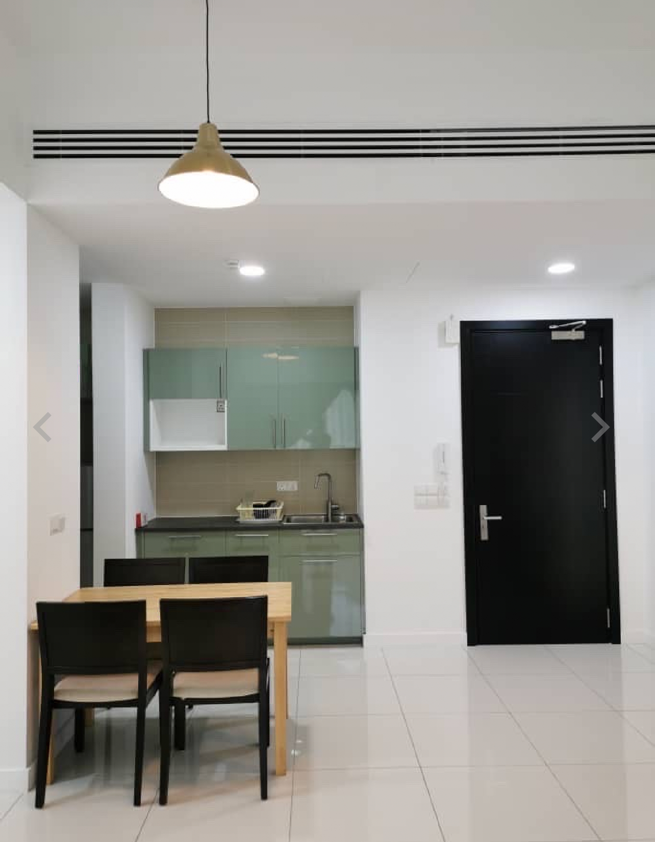 room for rent, studio, muara tabuan light industrial park, Send the owner a message on WhatsApp/facebook if you want to RENT the unit(Mohammed Nhat)&Telegram(@muhammednhat101)